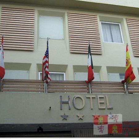 Hotel Castilla Y Leon Guadalajara Extérieur photo