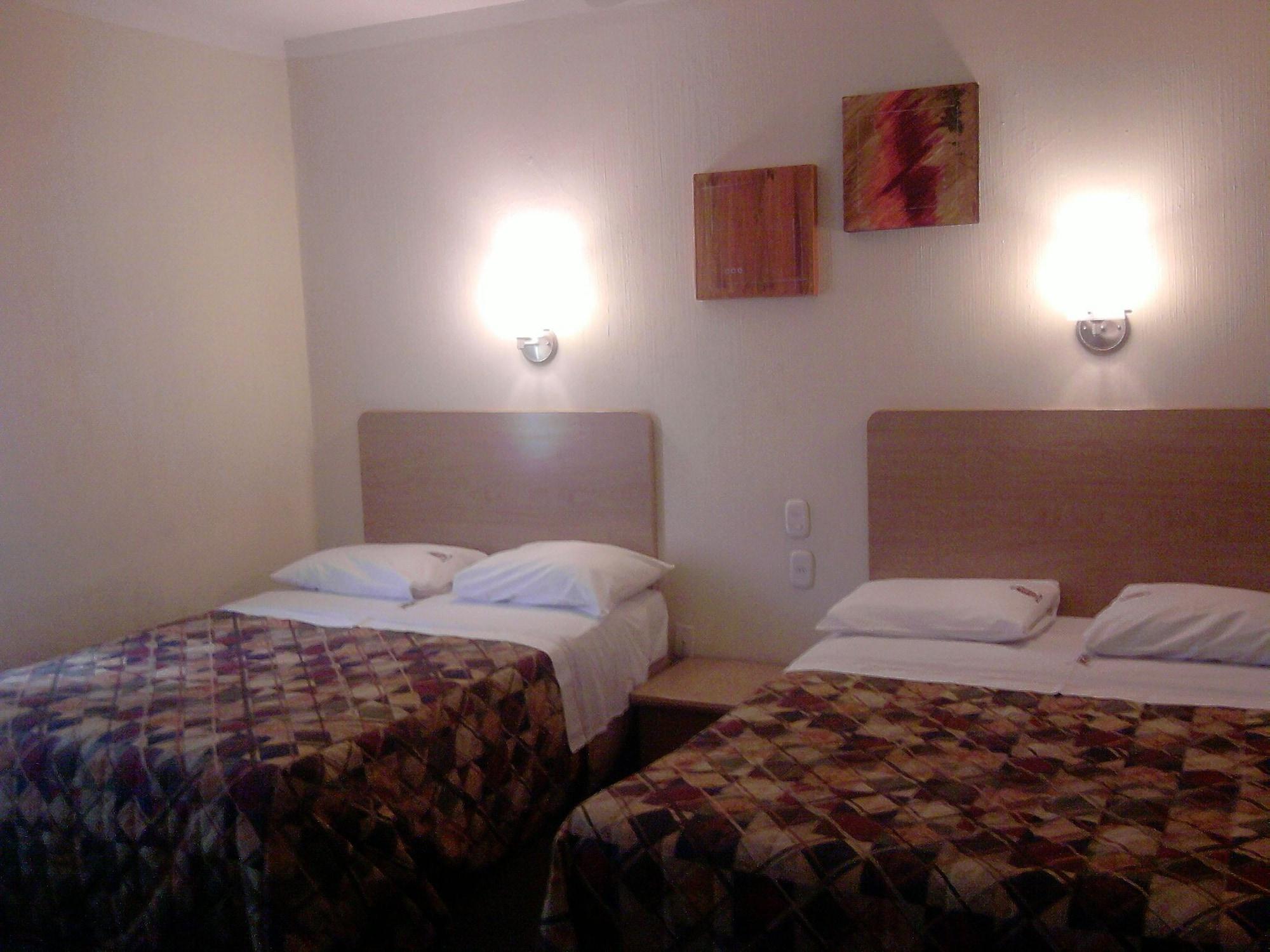 Hotel Castilla Y Leon Guadalajara Extérieur photo