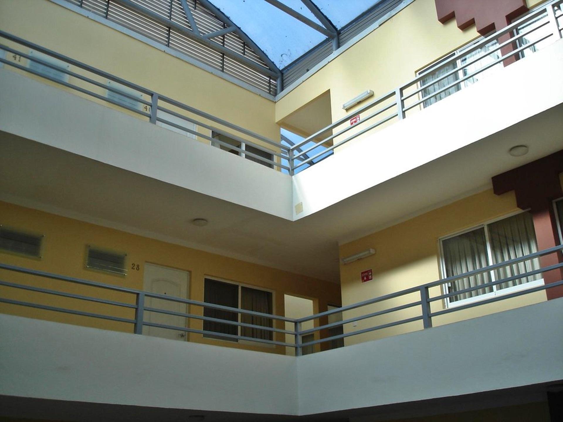 Hotel Castilla Y Leon Guadalajara Extérieur photo